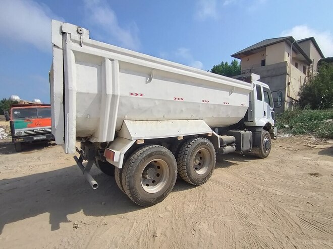 Ford Cargo 2007, 155,000 km - 7.5 l - Bakı