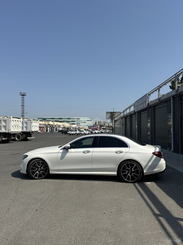 Mercedes E 300 2019, 130,000 km - 2.0 l - Bakı