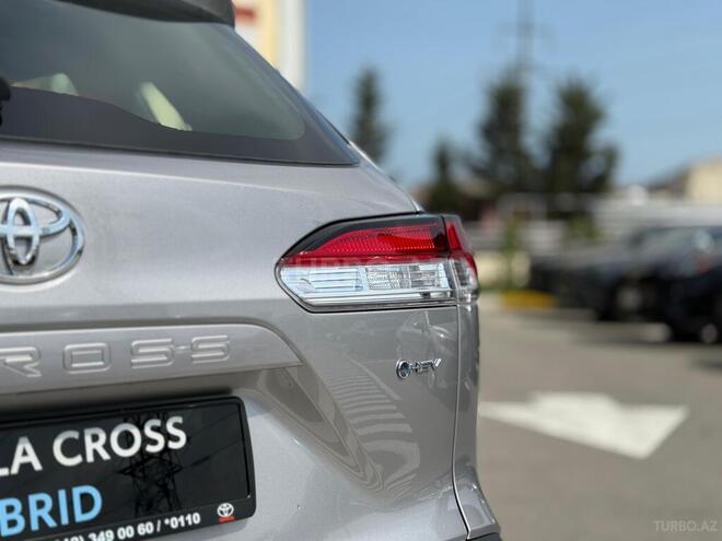 Toyota Corolla Cross 2025, 0 km - 2.0 l - Bakı