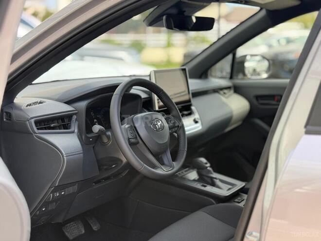 Toyota Corolla Cross 2025, 0 km - 2.0 l - Bakı