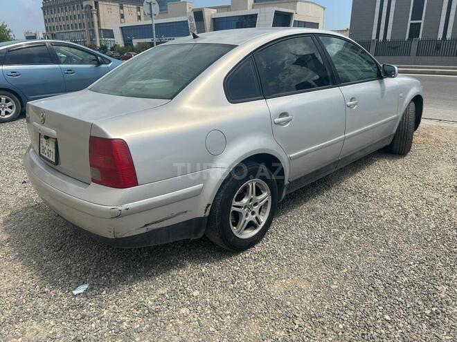 Volkswagen Passat 2000, 340,000 km - 1.8 l - Bakı