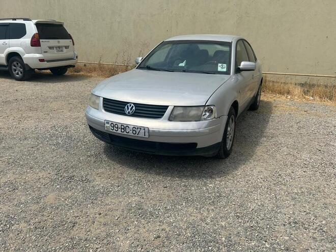 Volkswagen Passat 2000, 340,000 km - 1.8 l - Bakı