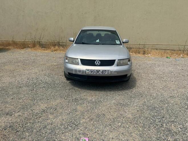 Volkswagen Passat 2000, 340,000 km - 1.8 l - Bakı