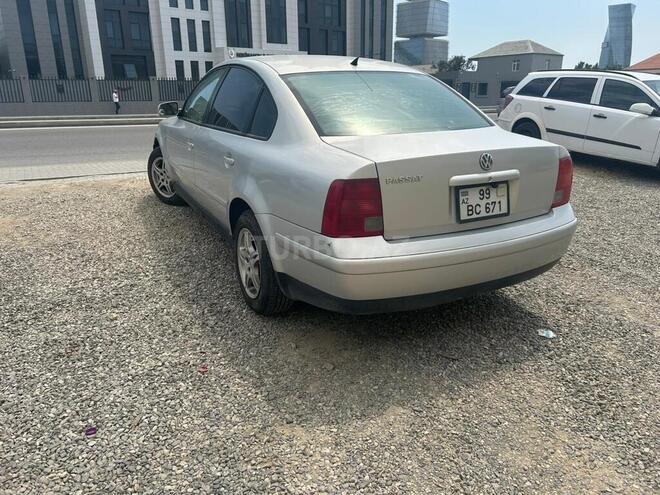 Volkswagen Passat 2000, 340,000 km - 1.8 l - Bakı