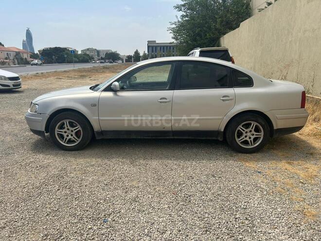 Volkswagen Passat 2000, 340,000 km - 1.8 l - Bakı