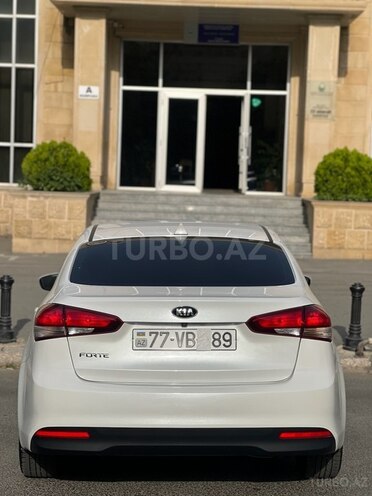Kia Forte 2017, 83,500 km - 2.0 l - Bakı