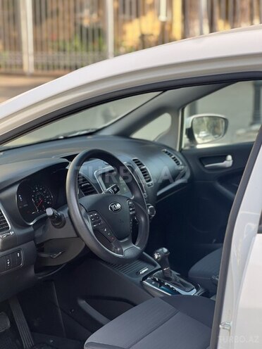Kia Forte 2017, 83,500 km - 2.0 l - Bakı