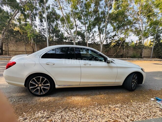 Mercedes C 300 2016, 179,800 km - 2.0 л - Bakı
