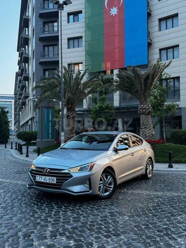 Hyundai Elantra 2019, 105,000 km - 2.0 l - Bakı
