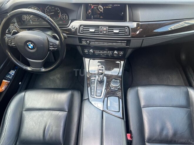 BMW 528 2015, 180,000 km - 2.0 l - Quba