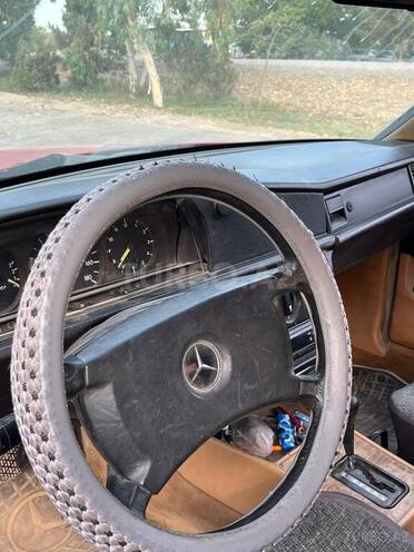 Mercedes 190 1989, 738,413 km - 2.0 л - Saatlı