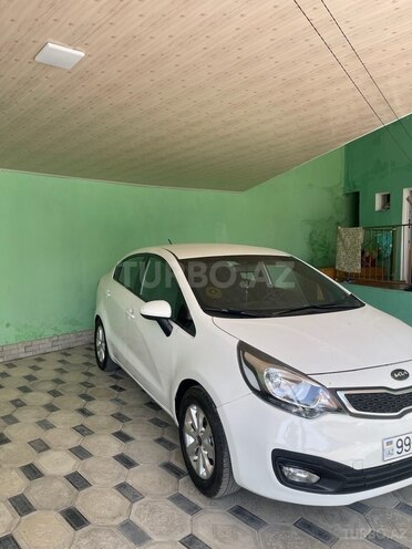 Kia Rio 2012, 290,196 km - 1.4 l - Qazax