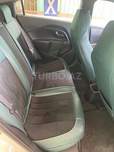 Kia Rio 2012, 290,196 km - 1.4 l - Qazax