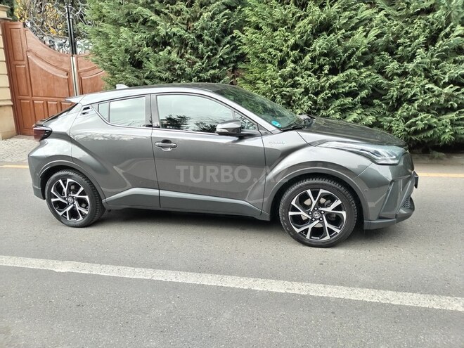 Toyota C-HR 2021, 95,000 km - 1.8 л - Bakı