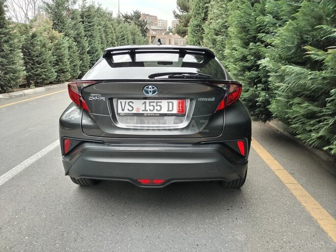 Toyota C-HR 2021, 95,000 km - 1.8 л - Bakı