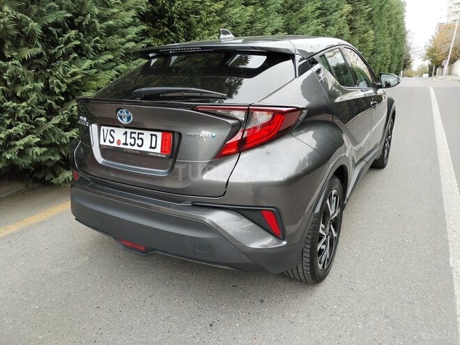 Toyota C-HR 2021, 95,000 km - 1.8 л - Bakı