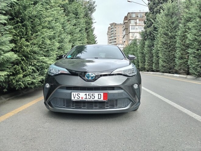 Toyota C-HR 2021, 95,000 km - 1.8 л - Bakı