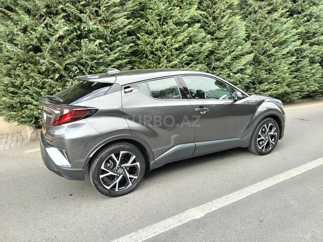 Toyota C-HR 2021, 95,000 km - 1.8 л - Bakı