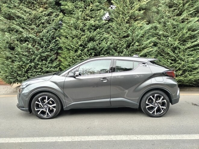Toyota C-HR 2021, 95,000 km - 1.8 л - Bakı