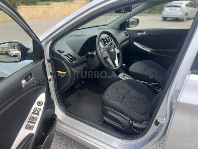 Hyundai Accent 2015, 136,000 km - 1.6 l - Bakı