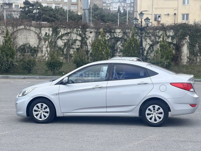 Hyundai Accent 2015, 136,000 km - 1.6 l - Bakı