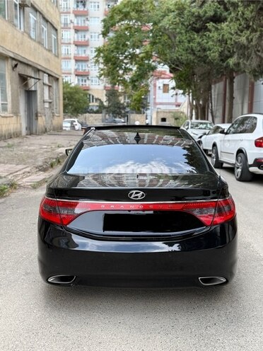Hyundai Grandeur 2011, 190,000 km - 3.0 л - Bakı