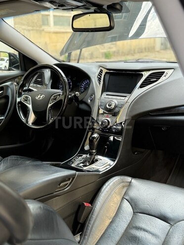 Hyundai Grandeur 2011, 190,000 km - 3.0 л - Bakı