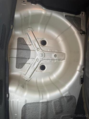 Hyundai Accent 2014, 215,674 km - 1.6 l - Sabirabad