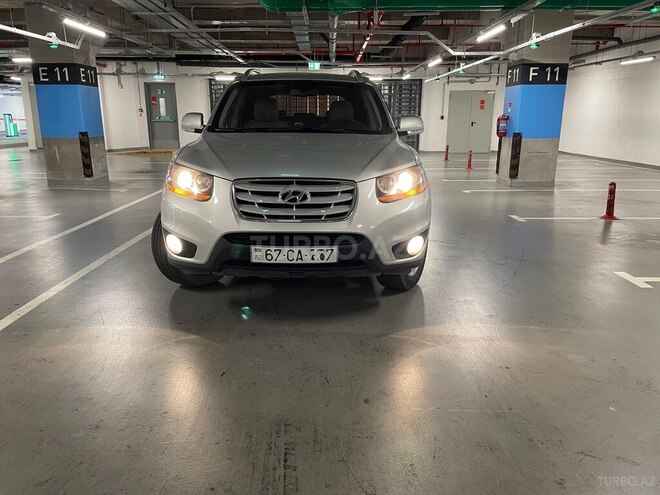 Hyundai Santa Fe 2010, 305,000 km - 2.0 л - Bakı