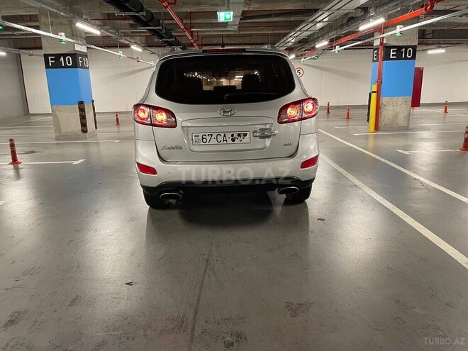 Hyundai Santa Fe 2010, 305,000 km - 2.0 л - Bakı