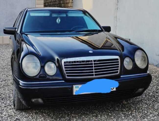 Mercedes E 240 1999, 365,000 km - 2.4 l - Bakı