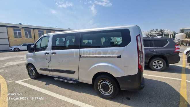 Ford Tourneo Custom 2015, 311,000 km - 2.2 l - Bakı