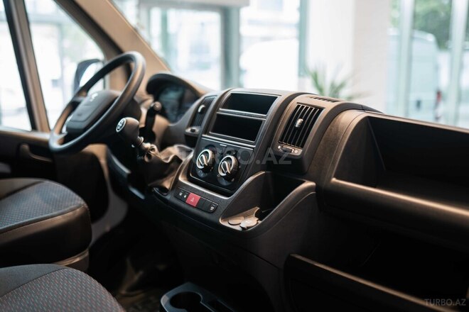 Peugeot Boxer 2025, 0 km - 2.2 l - Bakı