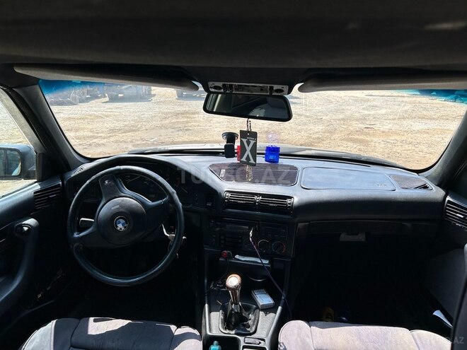 BMW 525 1995, 200,000 km - 2.5 l - Bakı