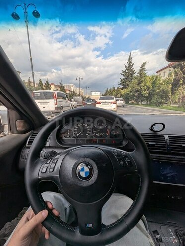 BMW 325 2002, 303,000 km - 2.5 l - Bakı
