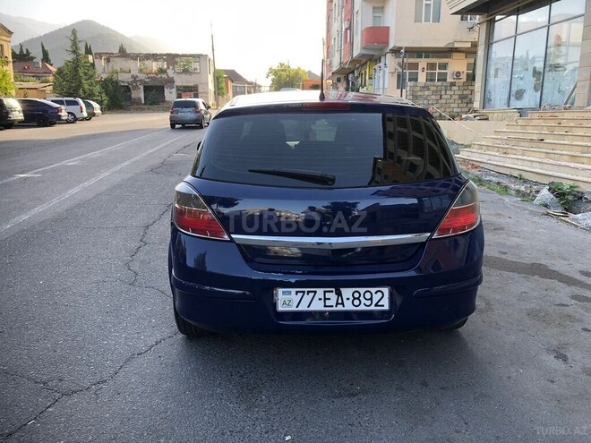 Opel Astra 2007, 510,000 km - 1.4 l - Astara