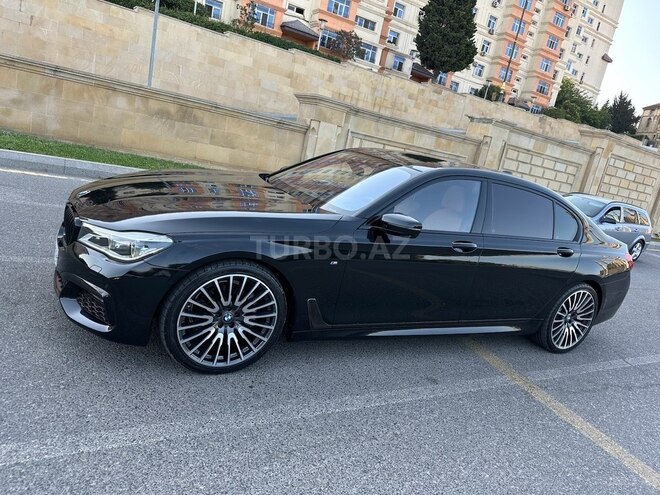 BMW 740 2018, 105,000 km - 3.0 l - Bakı