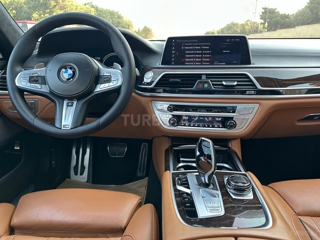 BMW 740 2018, 105,000 km - 3.0 l - Bakı