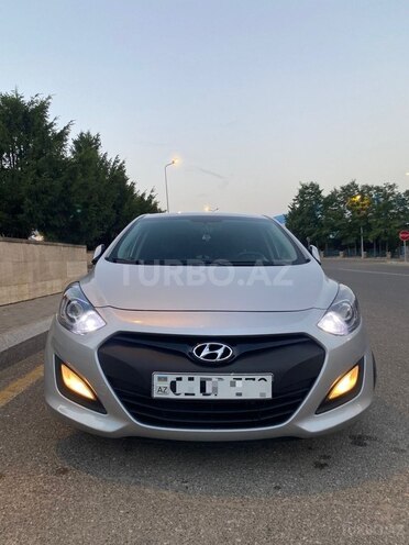 Hyundai i30 2013, 223,000 km - 1.6 l - Qusar