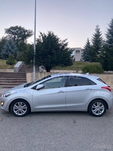 Hyundai i30 2013, 223,000 km - 1.6 l - Qusar