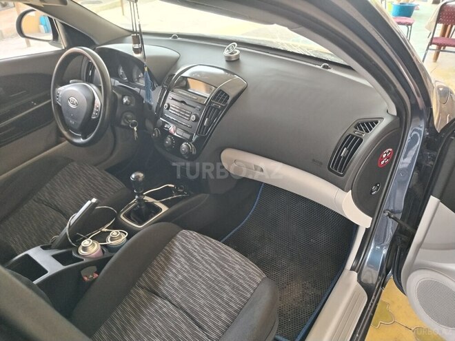Kia Ceed 2008, 254,000 km - 1.6 л - Ağstafa