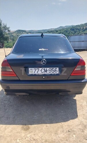 Mercedes C 220 1993, 511,570 km - 2.2 l - Quba