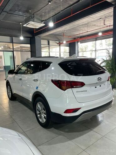 Hyundai Santa Fe 2016, 179,000 km - 2.0 l - Bakı
