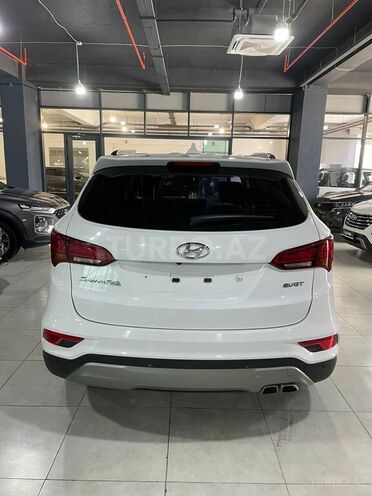 Hyundai Santa Fe 2016, 179,000 km - 2.0 l - Bakı