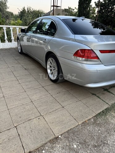 BMW 745 2002, 248,000 km - 4.4 l - Hacıqabul