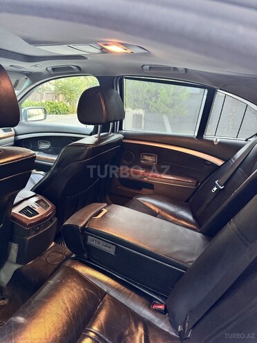 BMW 745 2002, 248,000 km - 4.4 l - Hacıqabul