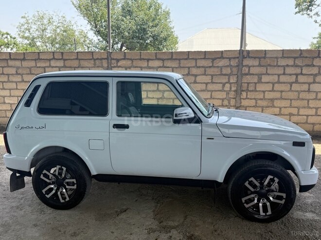 LADA (VAZ) Niva 2013, 150,000 km - 1.7 l - Tovuz