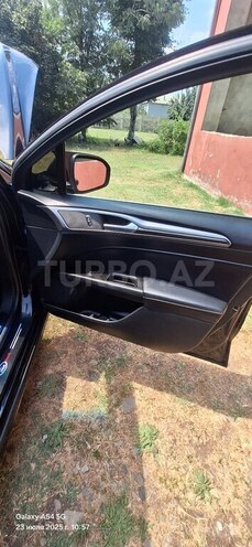 Ford Fusion (North America) 2019, 99,000 km - 2.0 l - Masallı