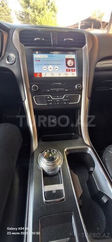 Ford Fusion (North America) 2019, 99,000 km - 2.0 l - Masallı