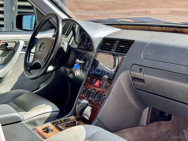 Mercedes C 230 1999, 329,252 km - 2.3 л - Bakı